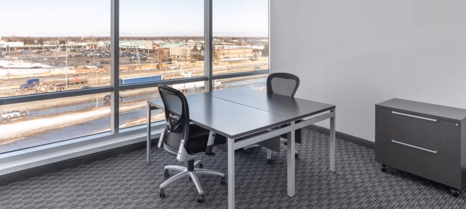 6500 TransCanada, Chemin de Service S, Pointe-Claire - Image 1