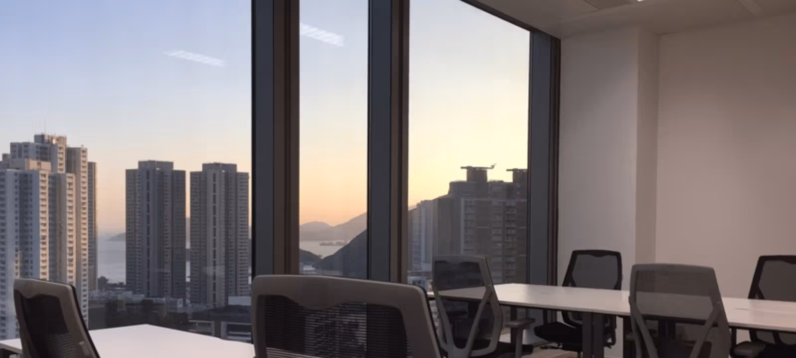 https://dr3h7ptpe31k5.cloudfront.net/Assets/images/1882/Serviced-Office-Hong-Kong-Hong-Kong-Island-38-Wong-Chuk-Hang-Road-538047.jpg