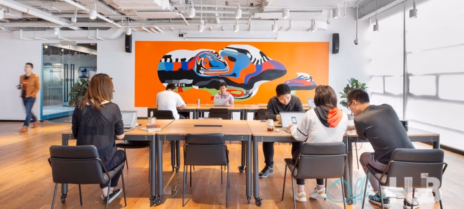 15 Canton Road, Tsim Sha Tsui - Image 1