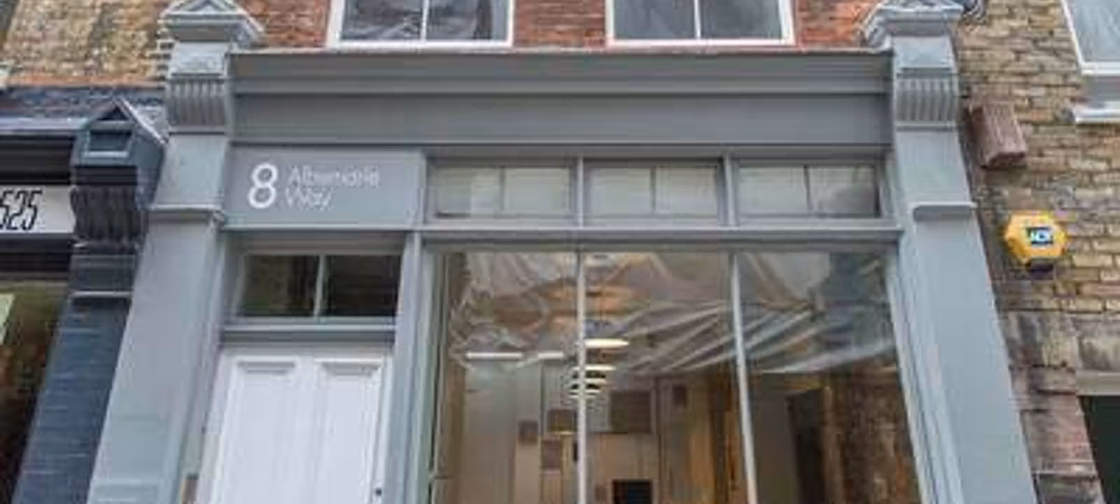 8 Albemarle Way - Image 1