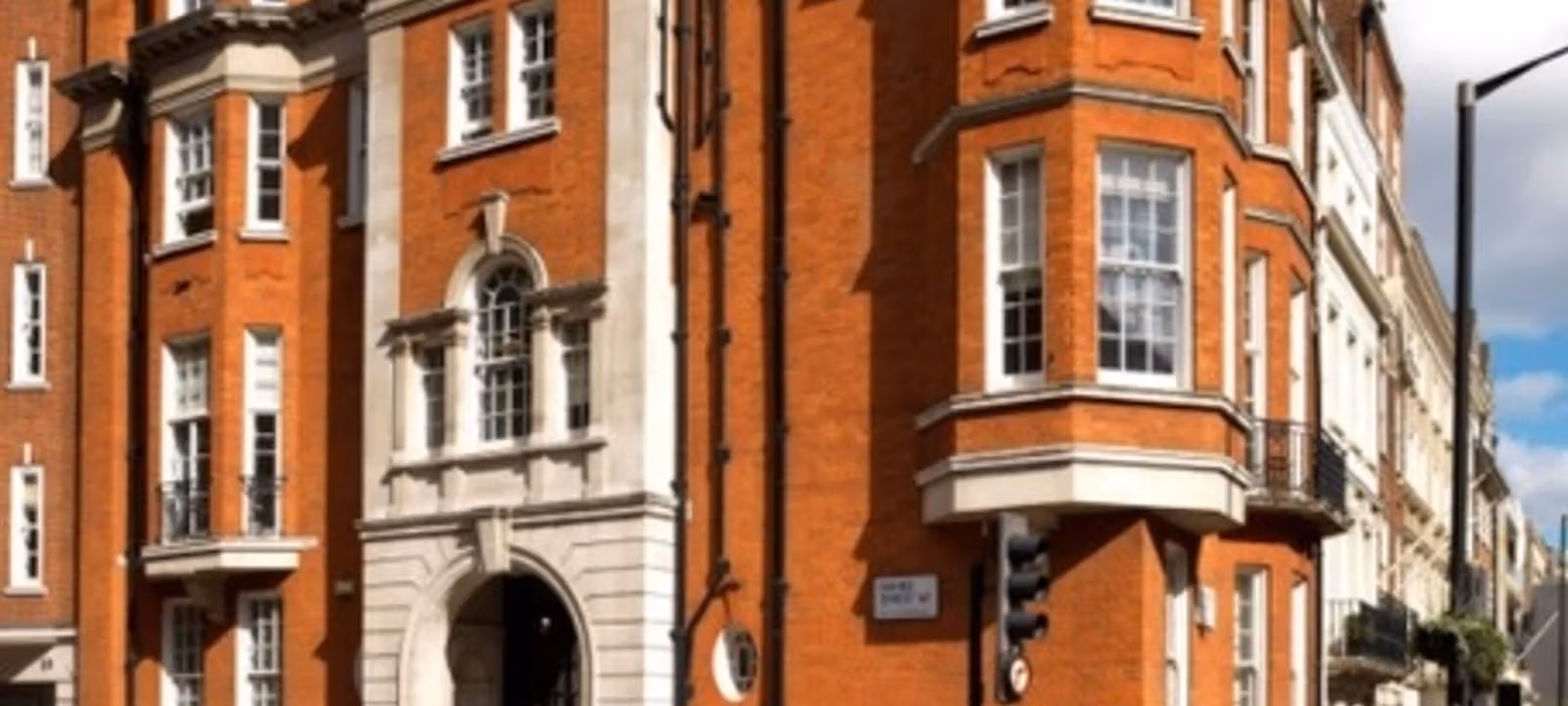 28 Grosvenor Street, Mayfair - Image 1