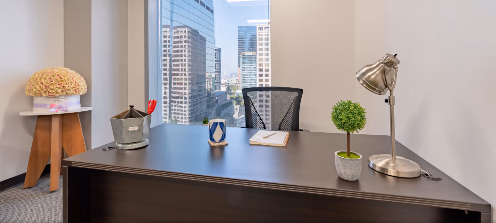 811 Wilshire Boulevard, Los Angeles - Image 1