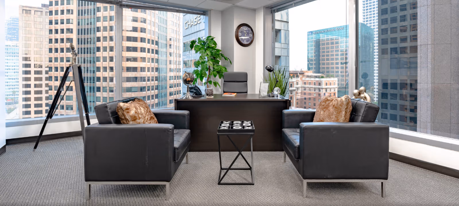 811 Wilshire Boulevard, Los Angeles - Image 1