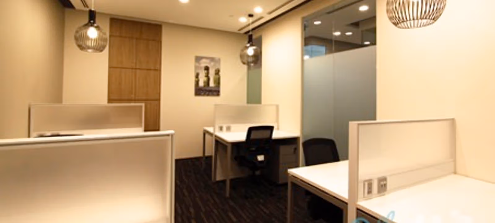 https://dr3h7ptpe31k5.cloudfront.net/Assets/images/519/Serviced-Office-Penang-Georgetown-Jalan-Kelawei-53138.jpg