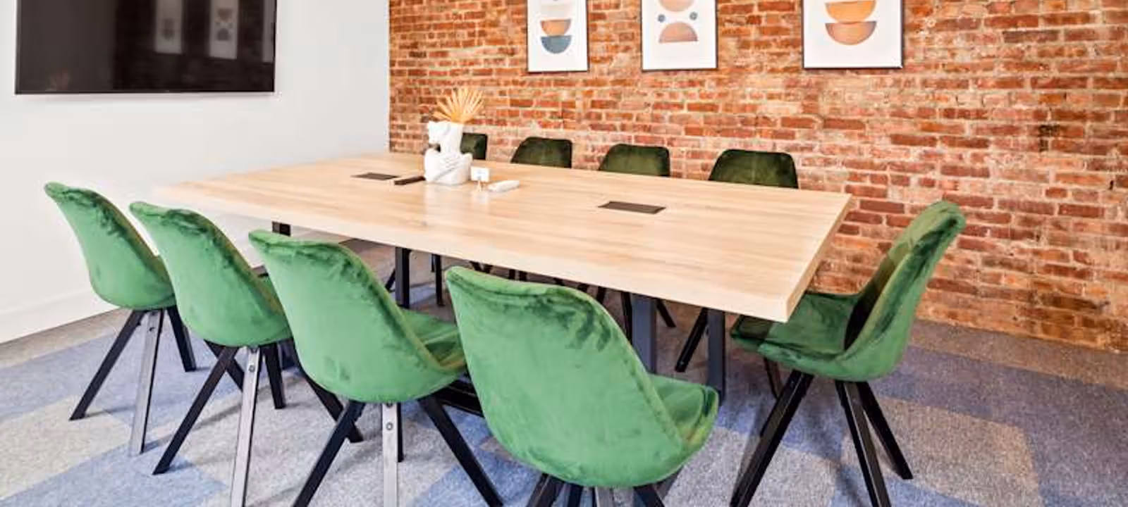 750 Manhattan Ave, Brooklyn - Image 1