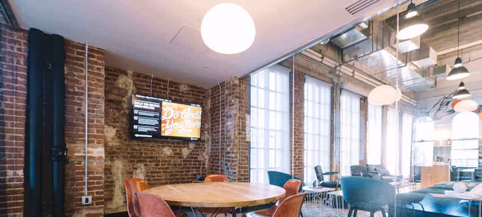 811 W 7th St, Los Angeles - Image 1