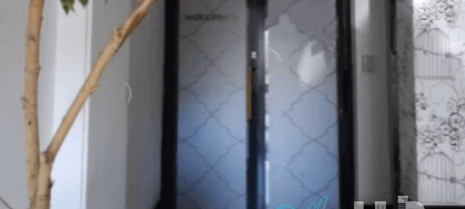 11 Marine House - Image 1