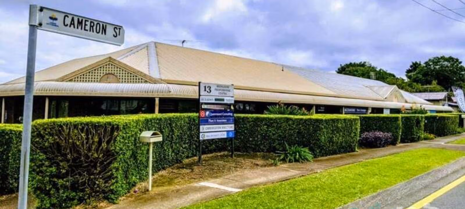 https://dr3h7ptpe31k5.cloudfront.net/Assets/images/6609/Sublet-Office-Space-(Not-Shared)-QLD-Beenleigh-13-Cameron-Street-1418218.jpg