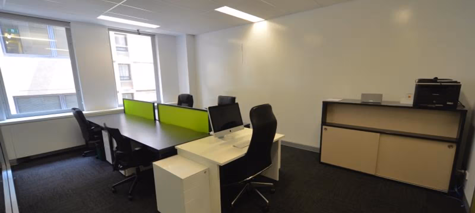 https://dr3h7ptpe31k5.cloudfront.net/Assets/images/686/Serviced-Office-(Classic)-NSW-SYDNEY-309-George-Street-343111.jpg