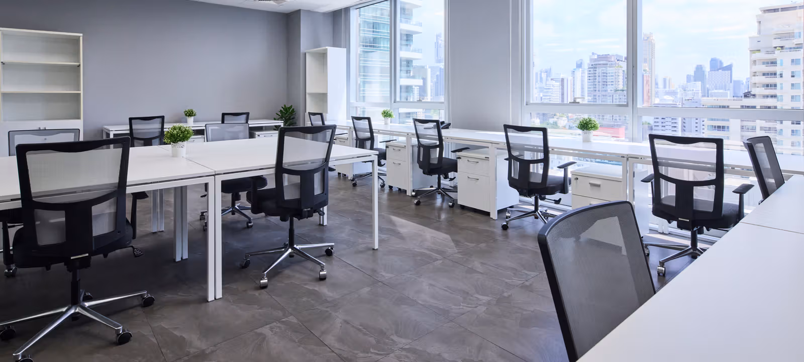 https://officehub.s3.amazonaws.com/Assets%2Fimages%2F1269%2FServiced-Office-%28Classic%29-Bangkok-Klongton-Nua-Wattana-571-Rsu-Tower-Sukhumvit-31-Rd-9-Fl0419.jpg