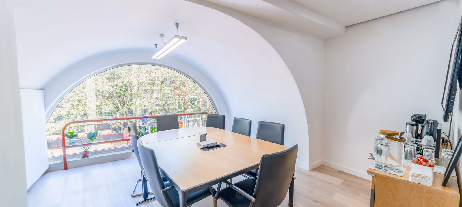 189 Brompton Road, Knightsbridge - Image 1