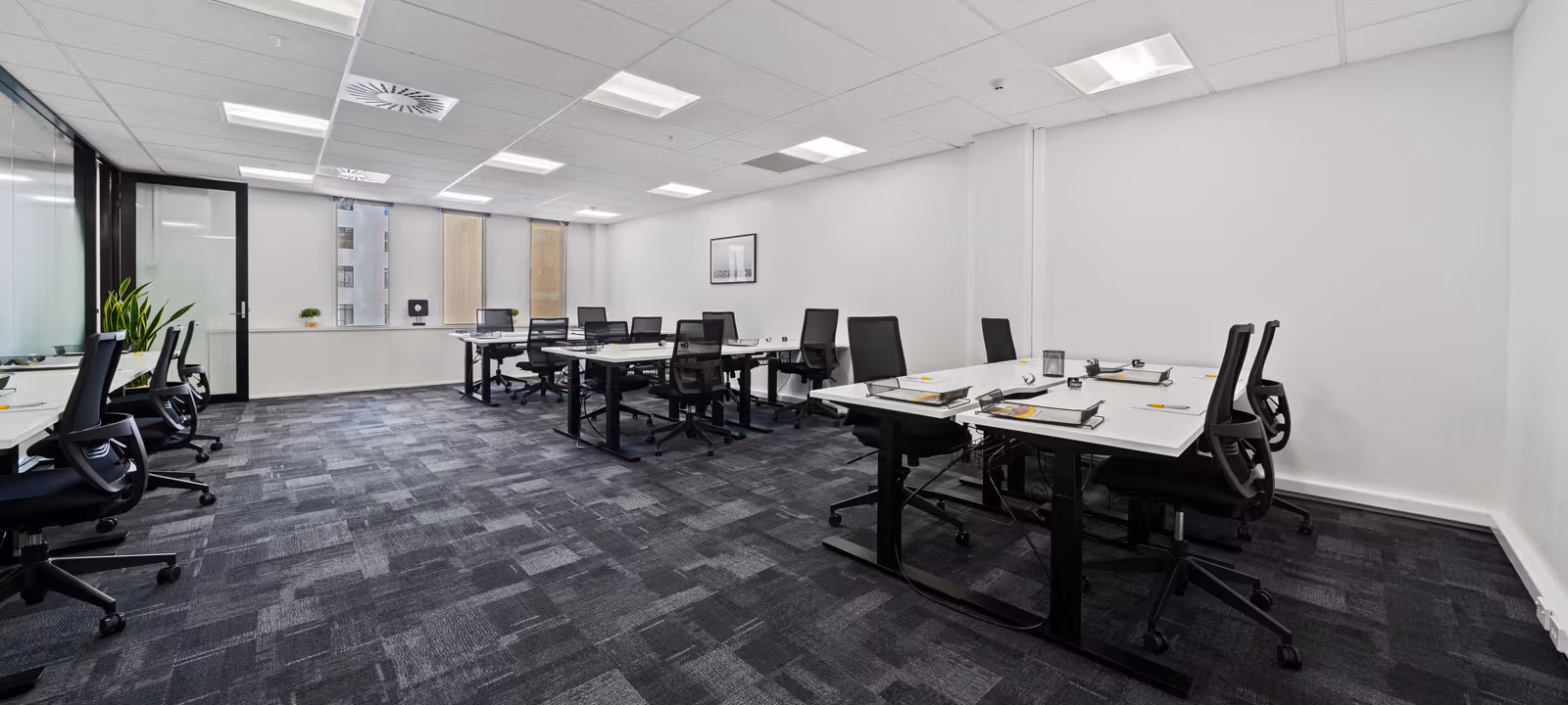 318 Lambton Quay, Wellington - Image 1