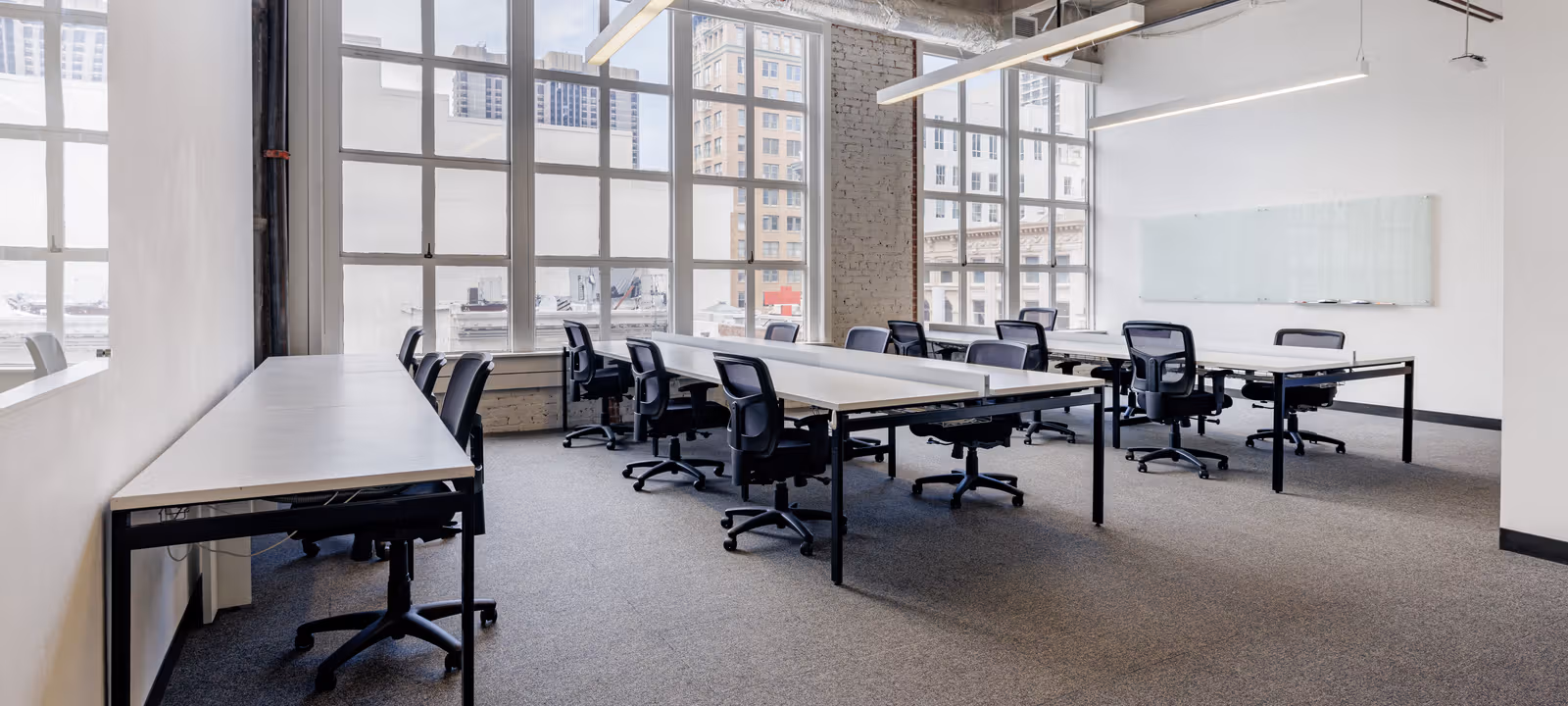 https://officehub.s3.amazonaws.com/Assets%2Fimages%2F3894%2FServiced-Office-%28Creative%29-CA-San-Francisco-77-Geary-Street-Industrious---Union-Square---Private-Office-2.jpg