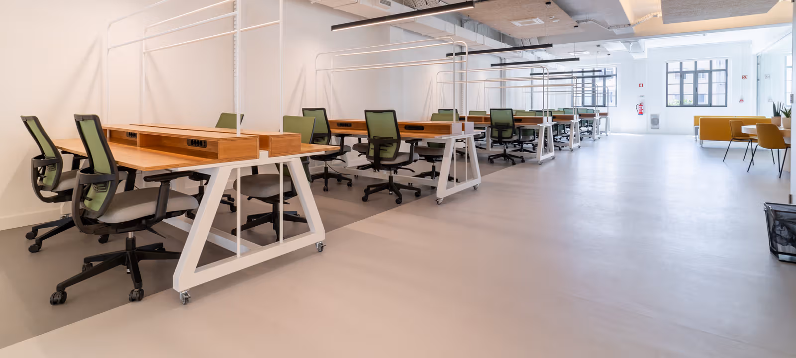 45 Rua Do Centro Cultural, Lisboa - Image 1