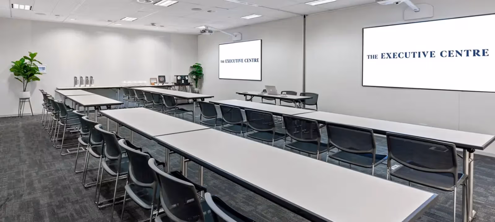 https://officehub.s3.amazonaws.com/Assets/images/1025/Serviced-Office-%28Classic%29-NSW-Sydney-1-Bligh-Street-ES-Venue-1BL-FunctionRoom26E2BFFeatured.webp