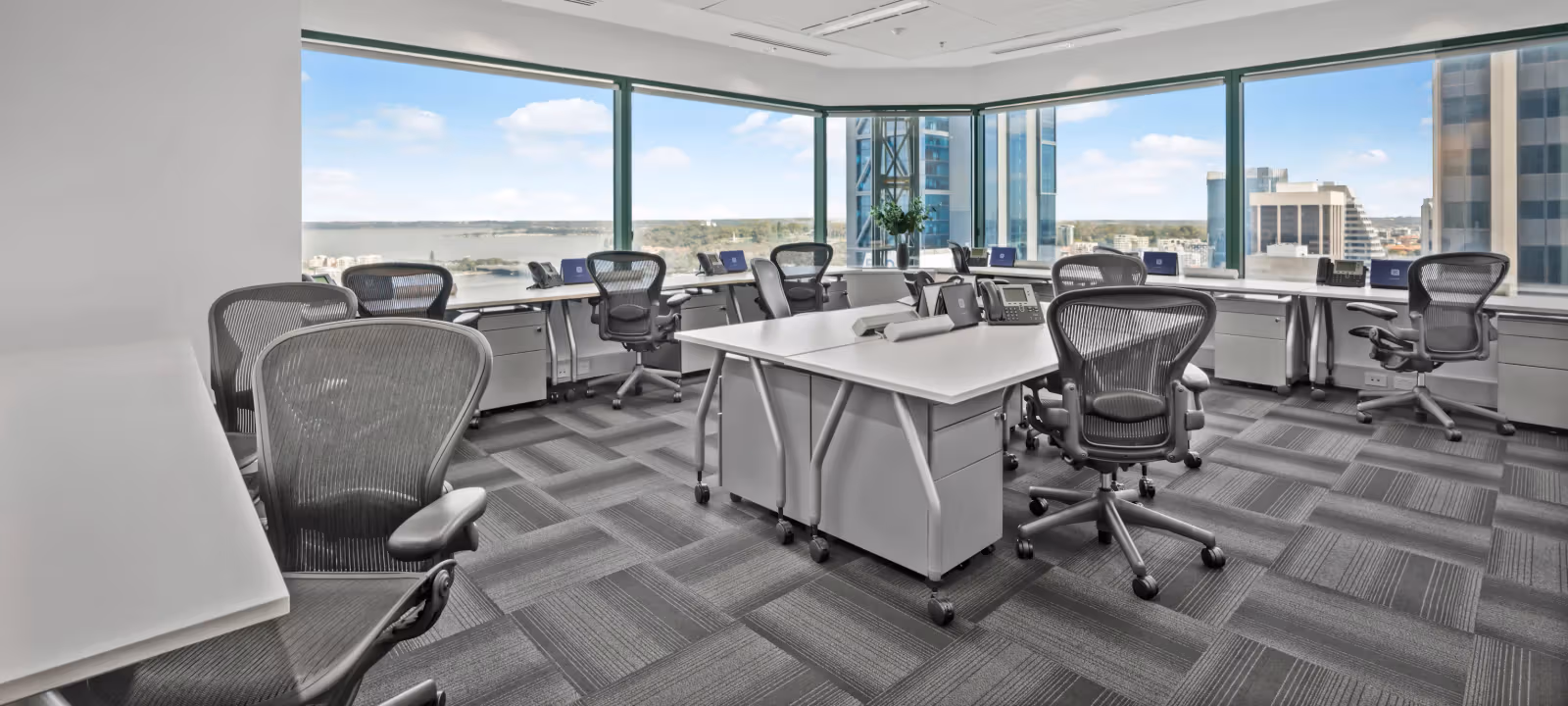 https://officehub.s3.amazonaws.com/Assets/images/1089/Serviced-Office-%28Classic%29-WA-Perth-108-St-Georges-Terrace-The-Executive-Centre-Perth-20.webp