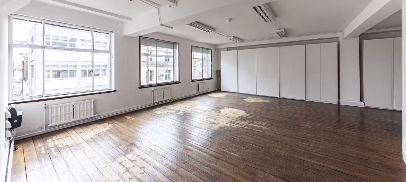 20 Margaret Street, Fitzrovia - Image 1