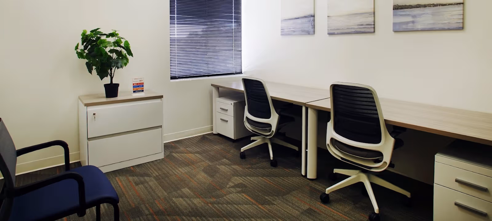https://officehub.s3.amazonaws.com/Assets/images/12475/Serviced-Office-%28Classic%29-TX-San-Antonio-1846-N-Loop-1604-W-Acc-Rd-gOffice-Evolution-San-Antonio-Sonterra5R7A6251.jpg