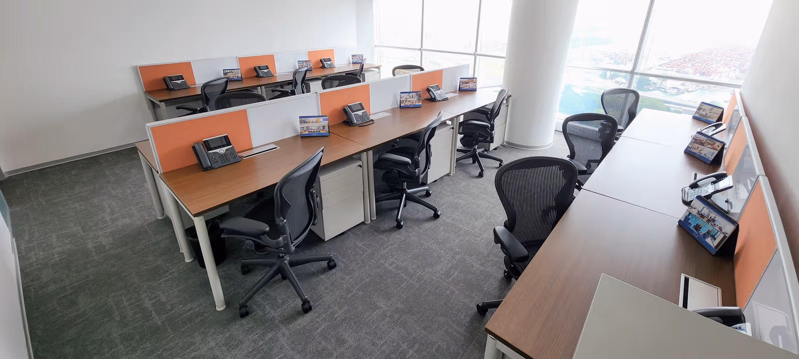 https://officehub.s3.amazonaws.com/Assets/images/14241/Serviced-Office-%28Classic%29-WP-Colombo-West-Tower-Echelon-Square-20250507111508.jpg