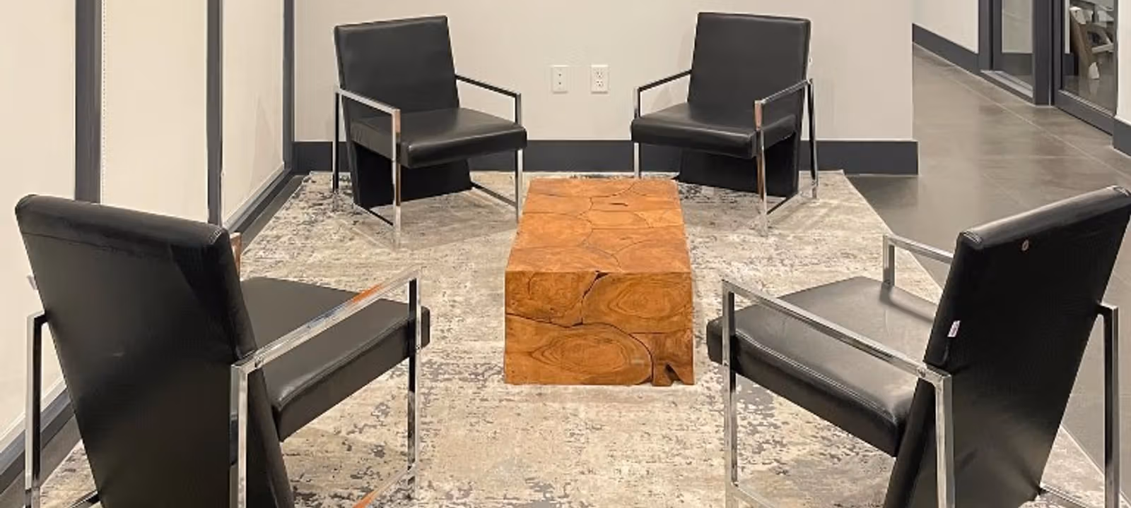 19790 W Dixie Hwy, Aventura - Image 1