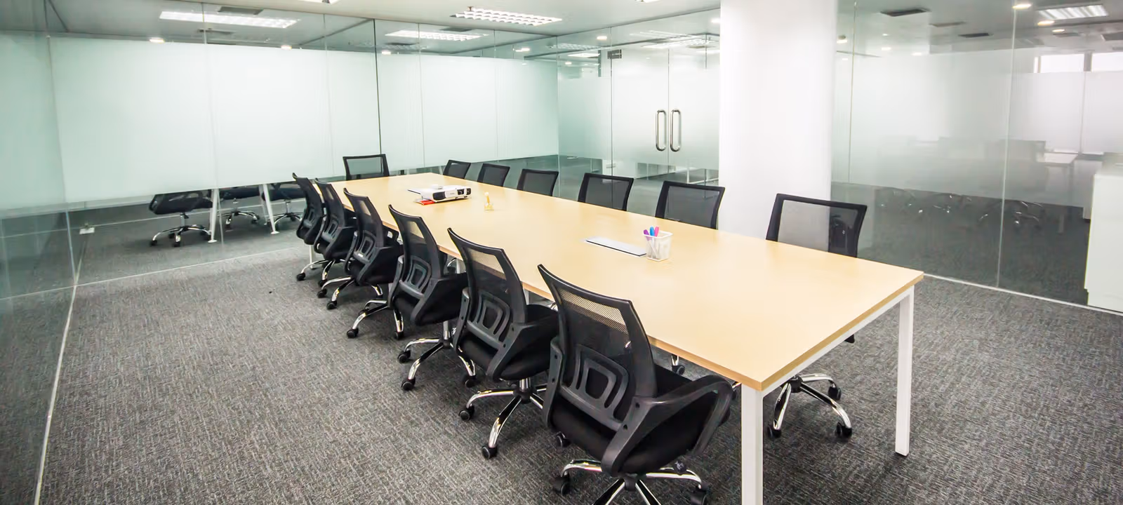 4 Rama, Khwaeng Khlong Tan Khlong Toei - Image 1