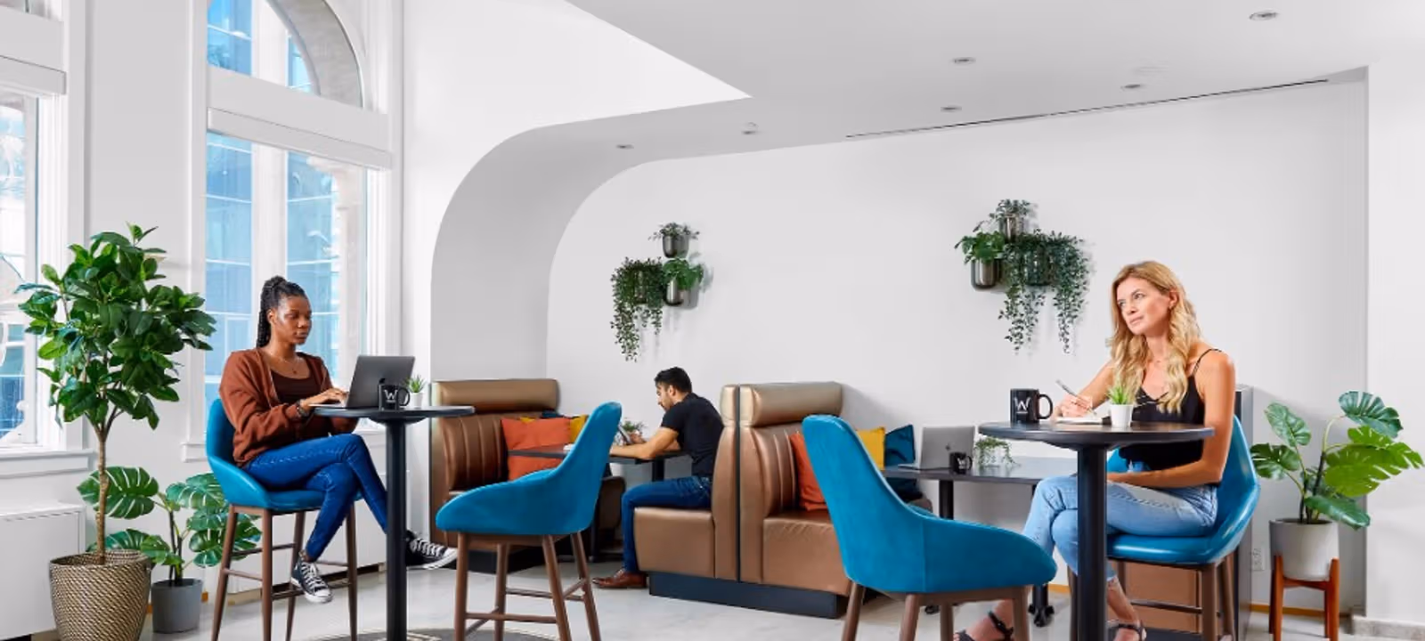 20 Richmond St E, Toronto - Image 1