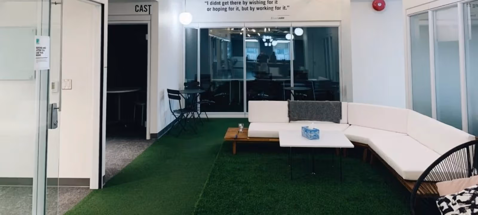 167 Lombard Ave, Winnipeg - Image 1