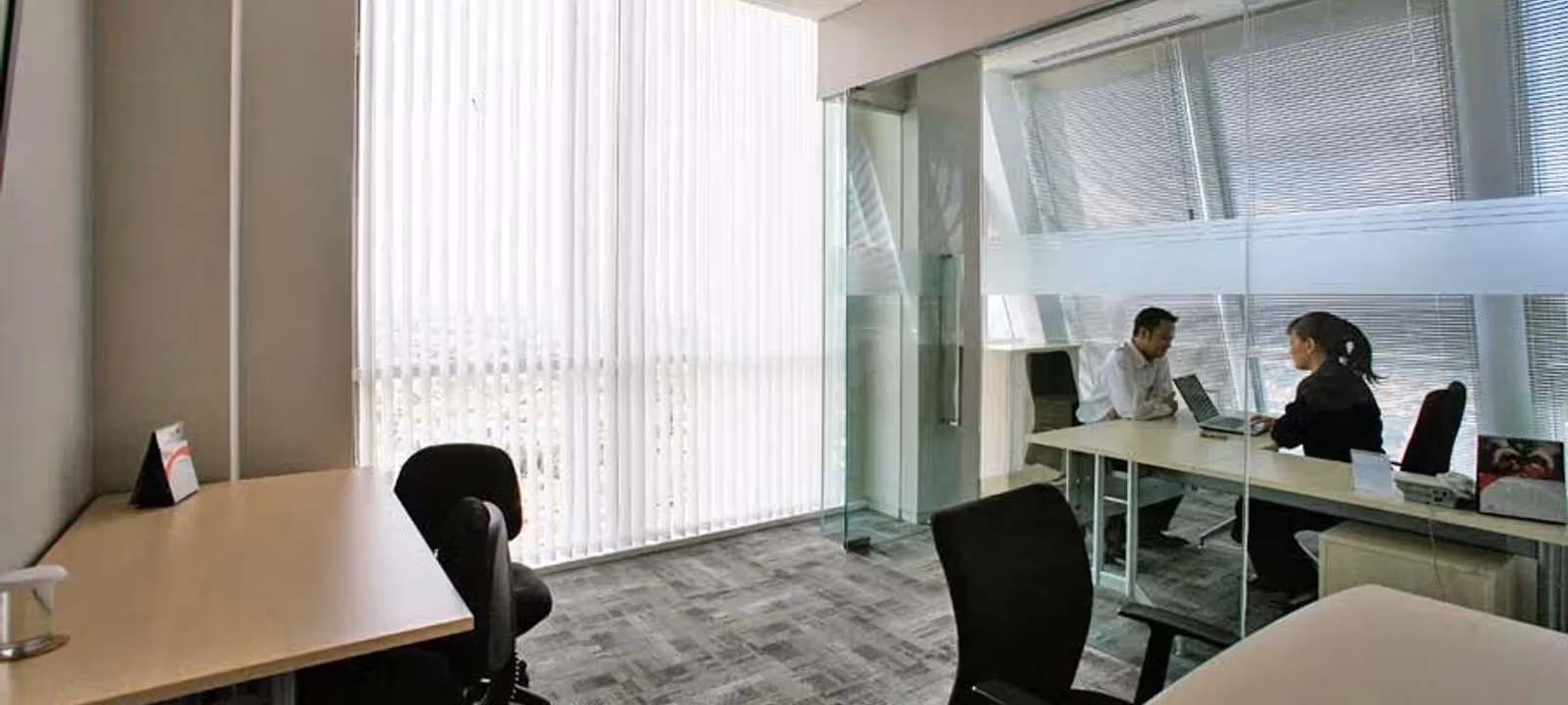 https://officehub.s3.amazonaws.com/Assets/images/1985/Serviced-Office-%28Classic%29-Jakarta-Selatan-South-Jakarta-22-26-Jl-Tb-Simatupang-unnamed.webp