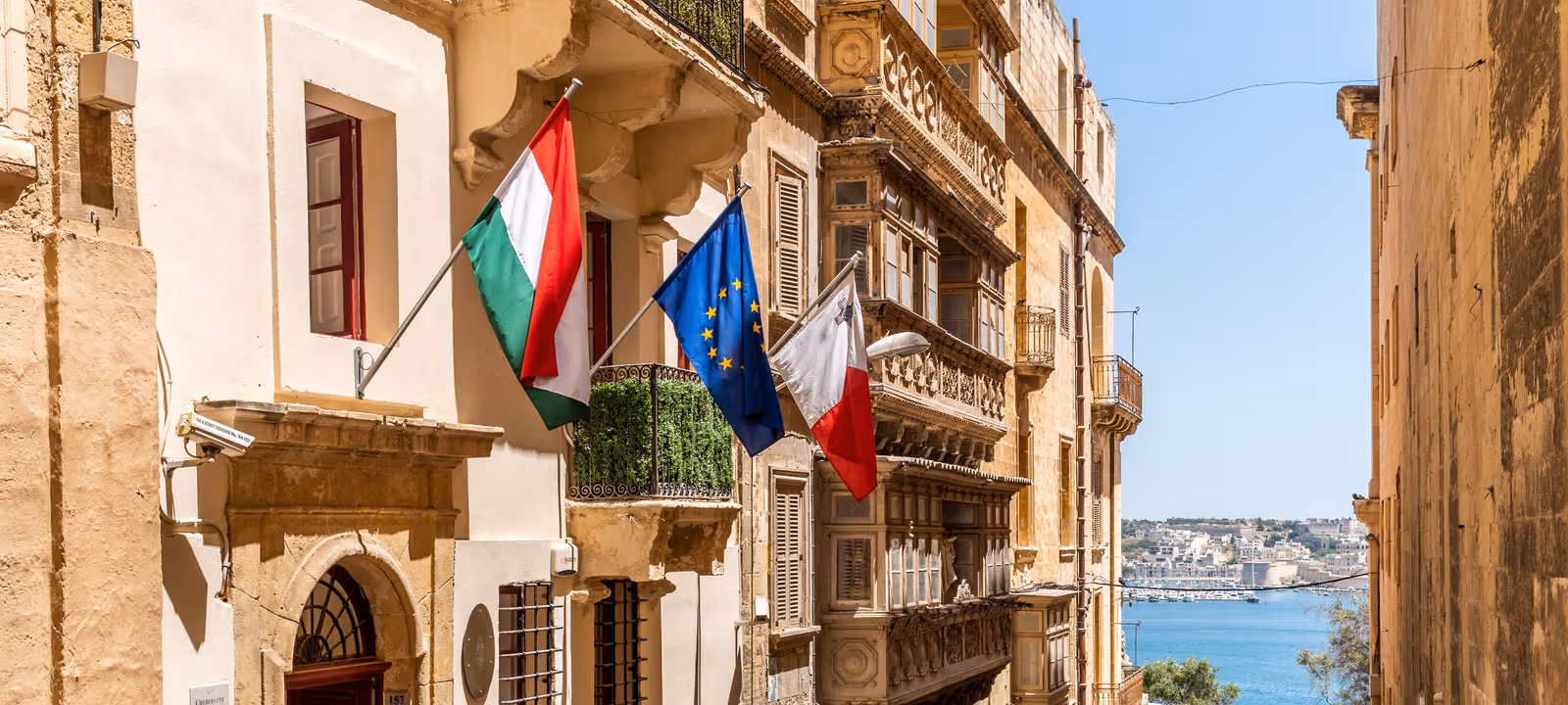 https://officehub.s3.amazonaws.com/Assets/images/21225/Serviced-Office-%28Classic%29-Valletta-Valletta-157-Archbishop-StreetFront%206%20-%20low%20res.jpg