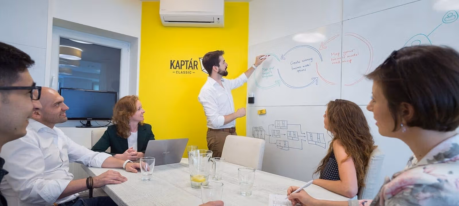 4 Révay Köz, Budapest - Image 1