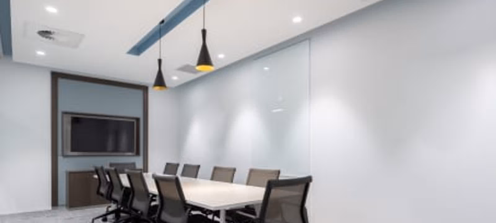 https://officehub.s3.amazonaws.com/Assets/images/2192/Serviced-Office-%28Classic%29-NSW-Bankstown-25-Restwell-Street2020-08-18%20%288%29.jpg