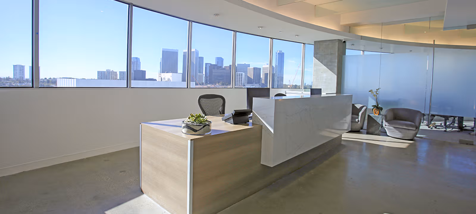 9701 Wilshire Blvd, Beverly Hills - Image 1