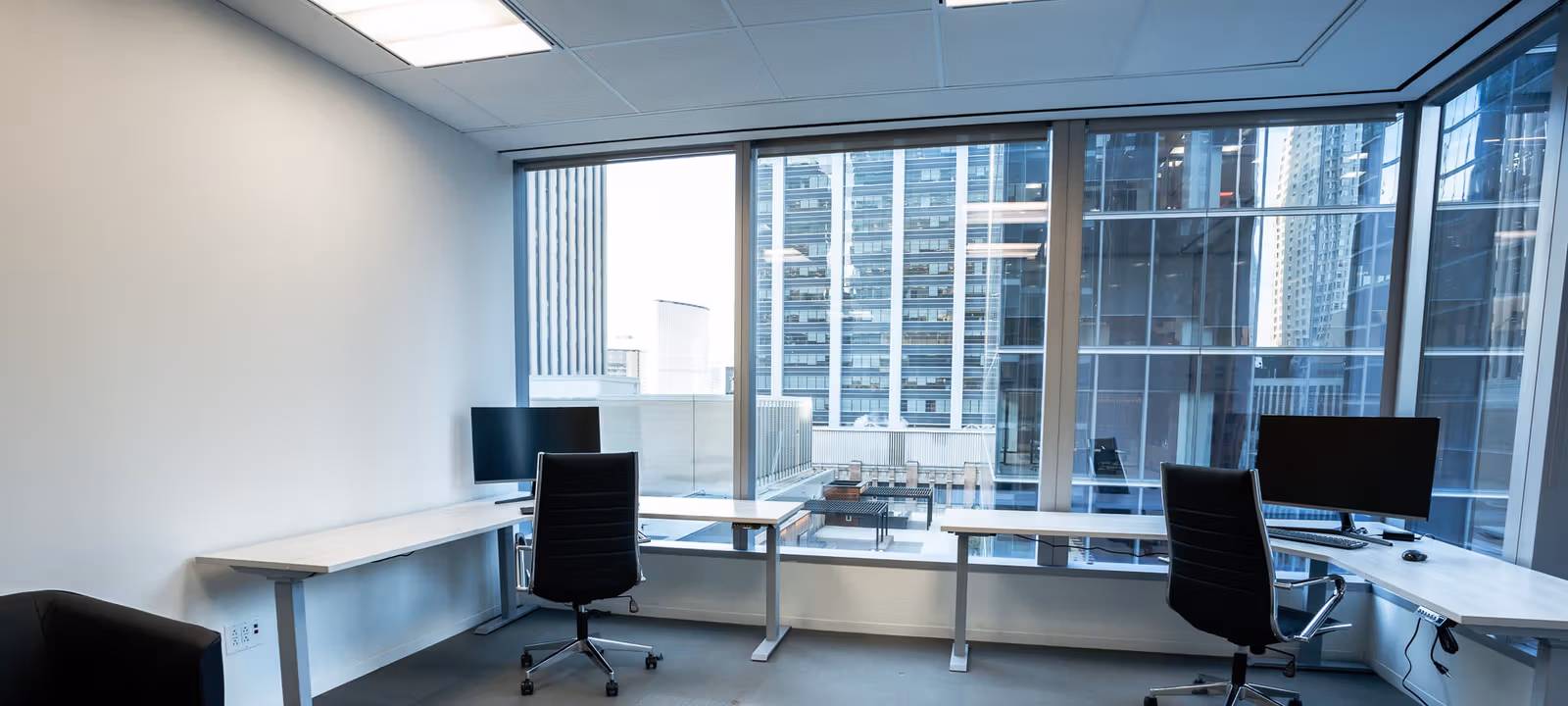 333 Bay St, Toronto - Image 1