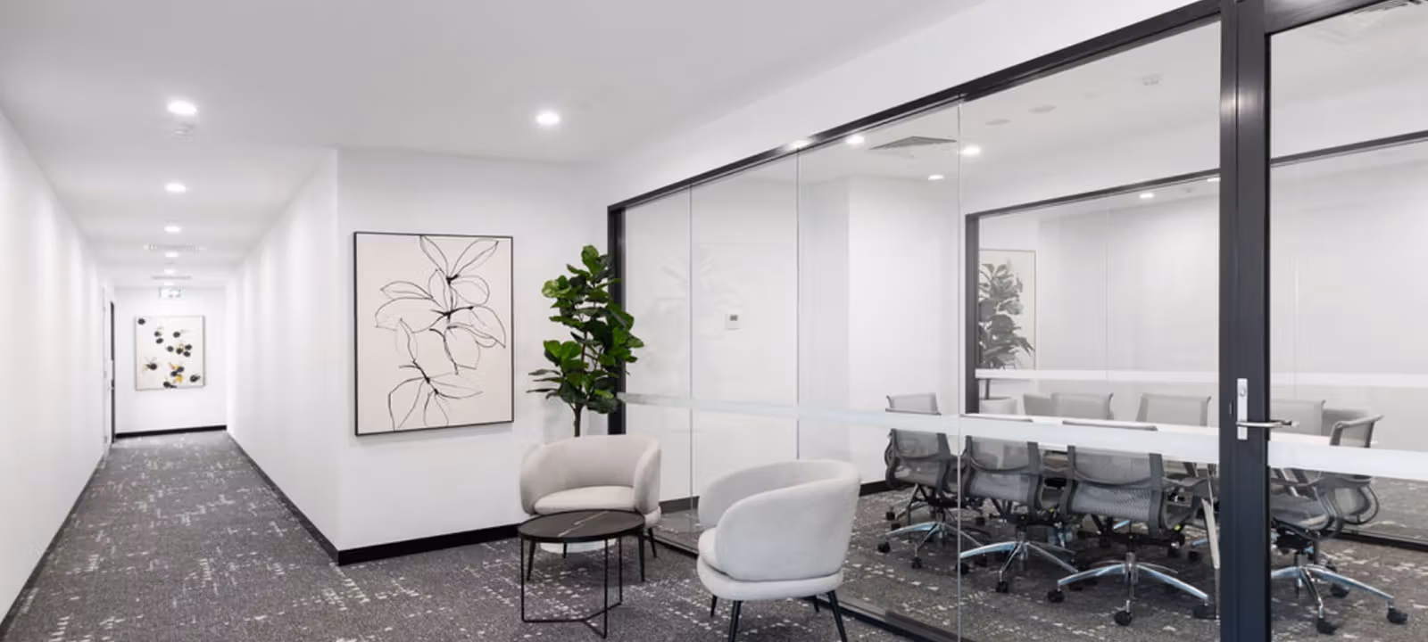 https://officehub.s3.amazonaws.com/Assets/images/27947/Serviced-Office-%28Classic%29-QLD-Helensvale-120-Siganto-Drivem1-business-helensvale-4.jpg