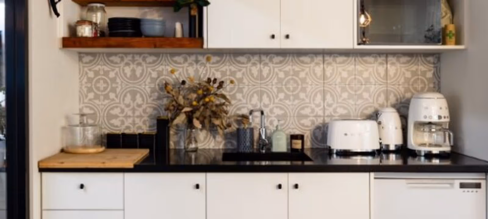 137-141 Bridge Road, Glebe - Image 1