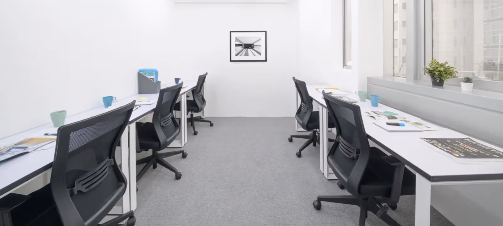https://officehub.s3.amazonaws.com/Assets/images/2839/Coworking-Space-Hong-Kong-Island-Sheung-Wan-50-Bonham-Strand-721fdd17-42f8-4dbd-8845-5f04878a6758.webp