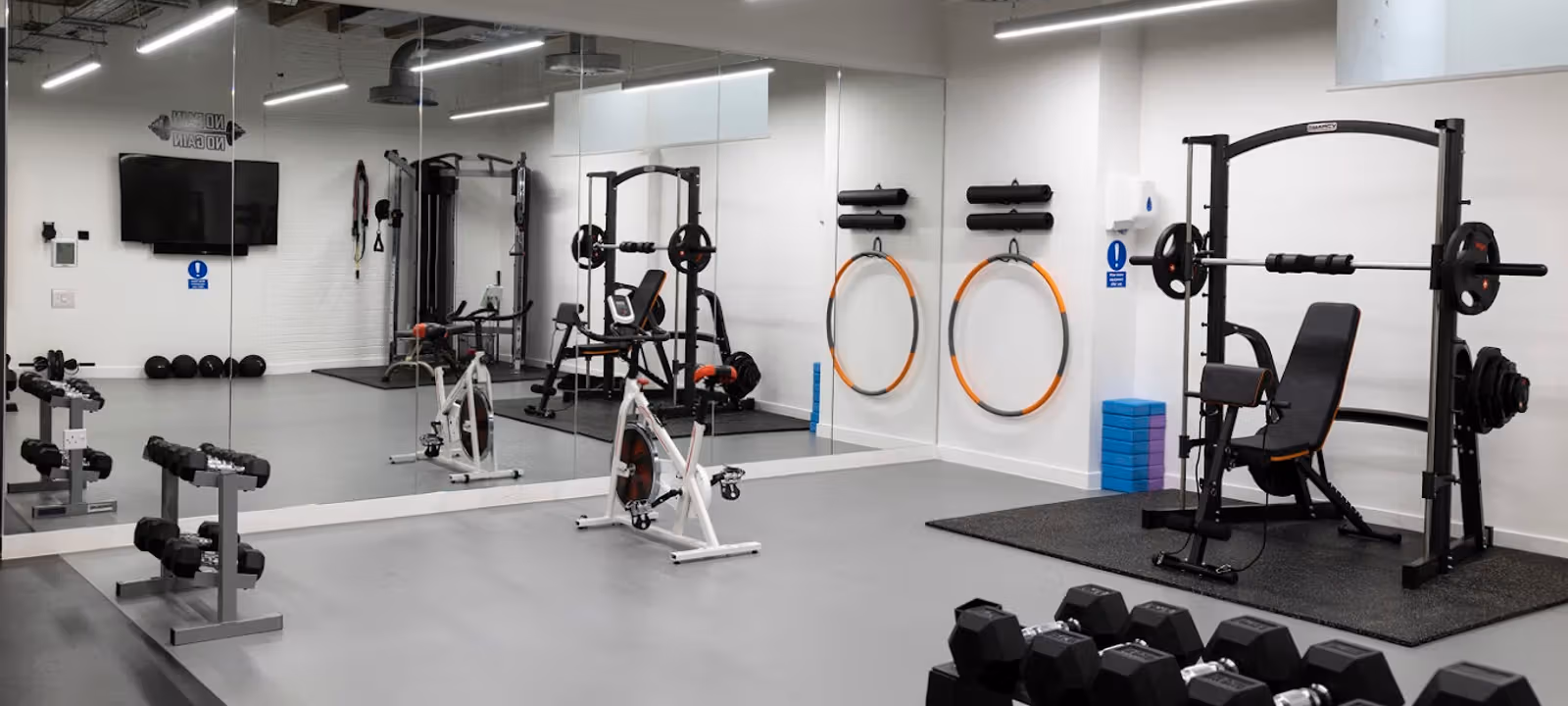 22 Tudor Street, London - Image 1