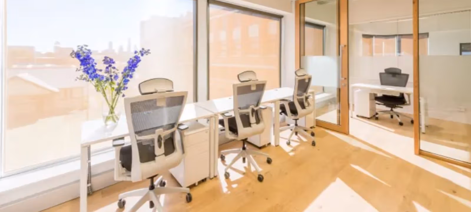 5547 Veterans Parkway, Columbus - Image 1