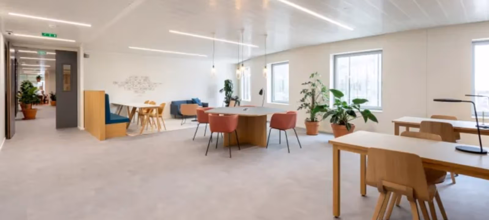 8-10 Puskas Tivadar Ut, Budaors - Image 1