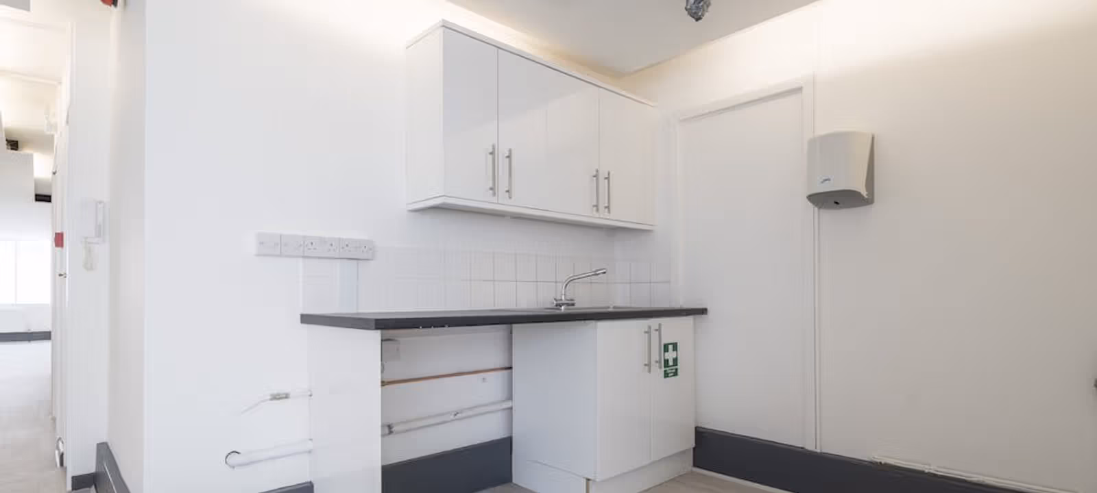 14 Fulwood Place, Midtown - Image 1