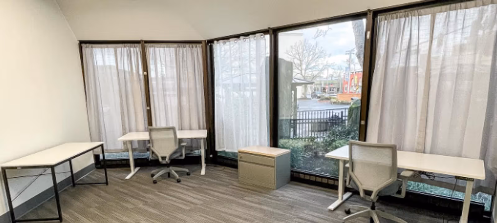 915 Broadway St, Vancouver - Image 1