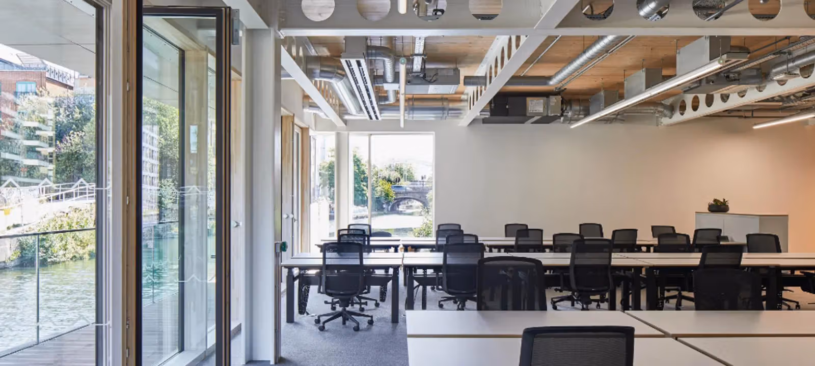 6 Orsman Road, Haggerston - Image 1