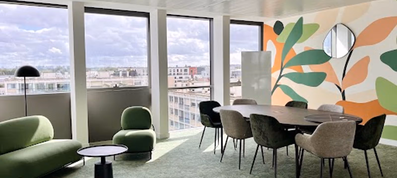 42 Rue Rouget De Lisle, Suresnes - Image 1