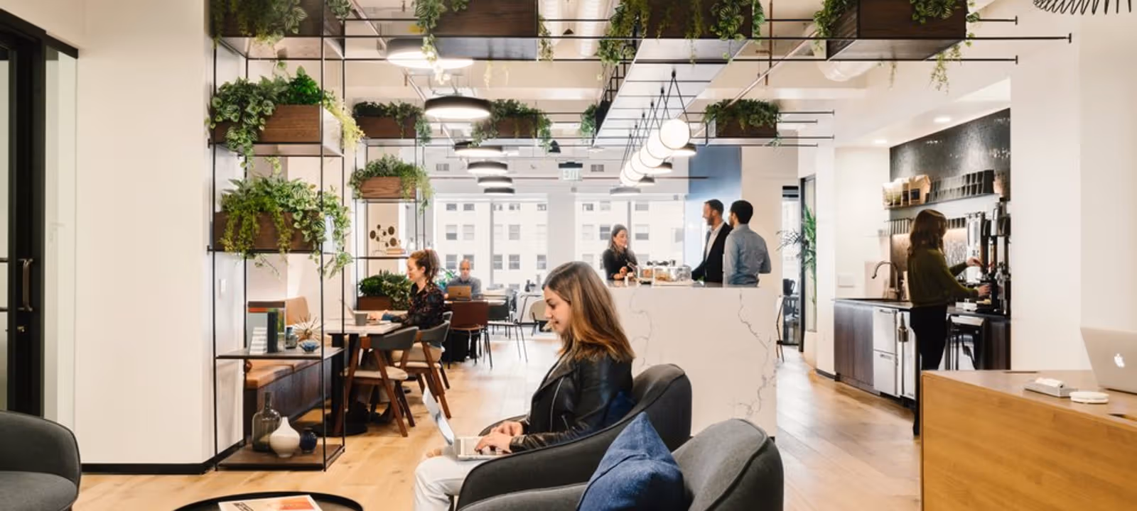 717 Texas Avenue, Houston - Image 1