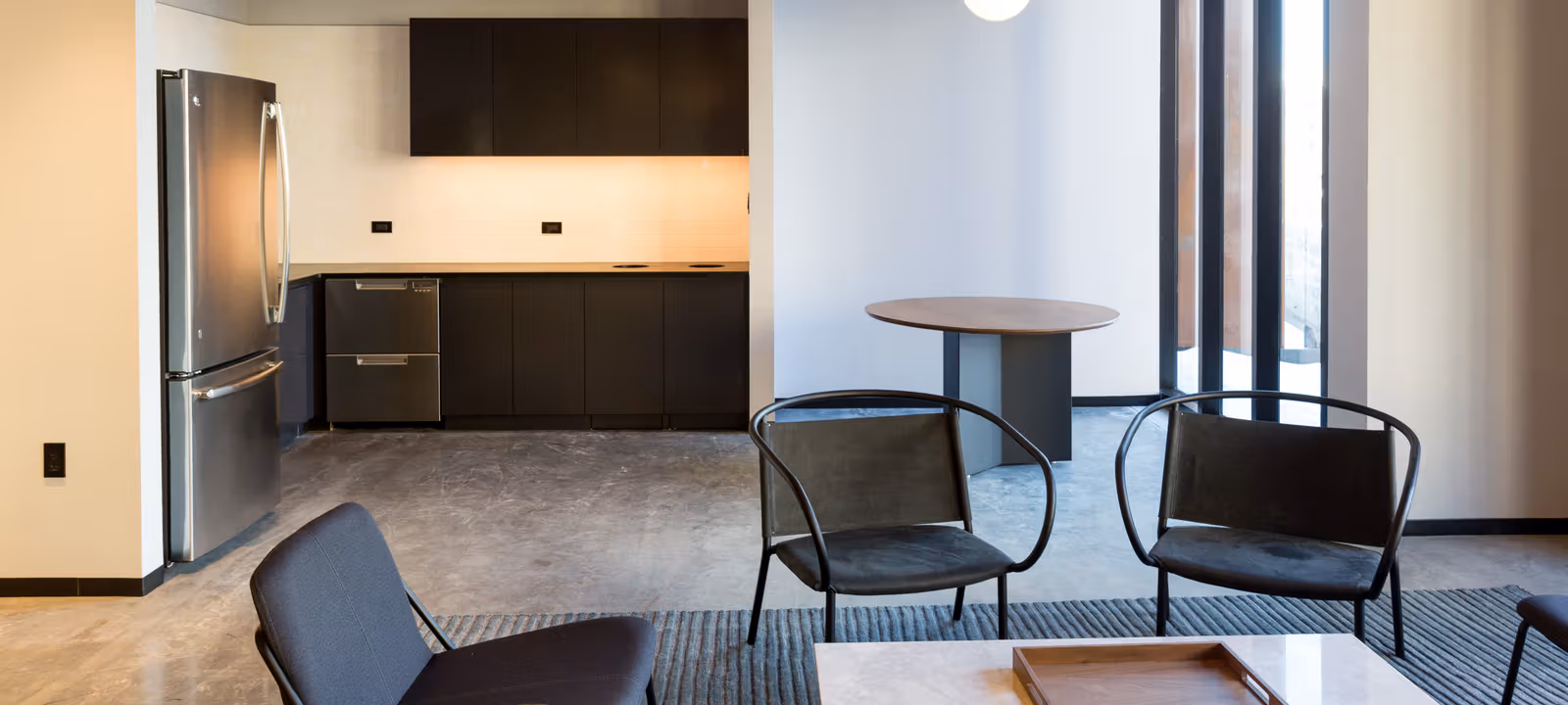 323 Washington Ave N, Minneapolis - Image 1