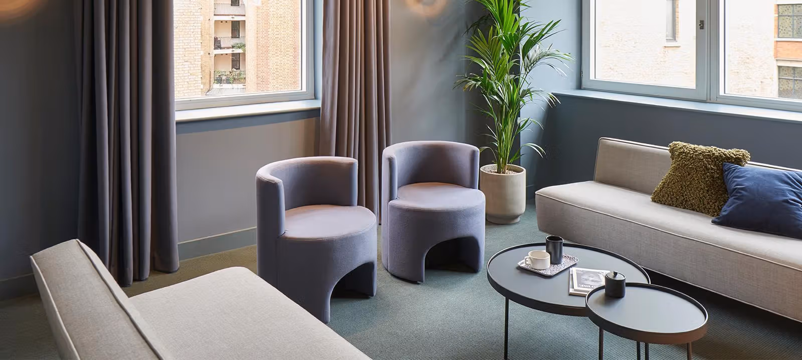 5 Upper St Martins Lane, West End - Image 1