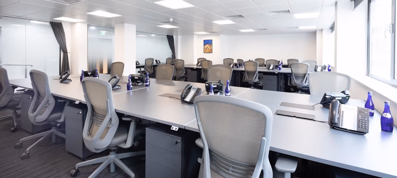 https://officehub.s3.amazonaws.com/Assets/images/4014/Serviced-Office-%28Classic%29-London-Aldgate-150-Minories-2023-01-11-3.jpg