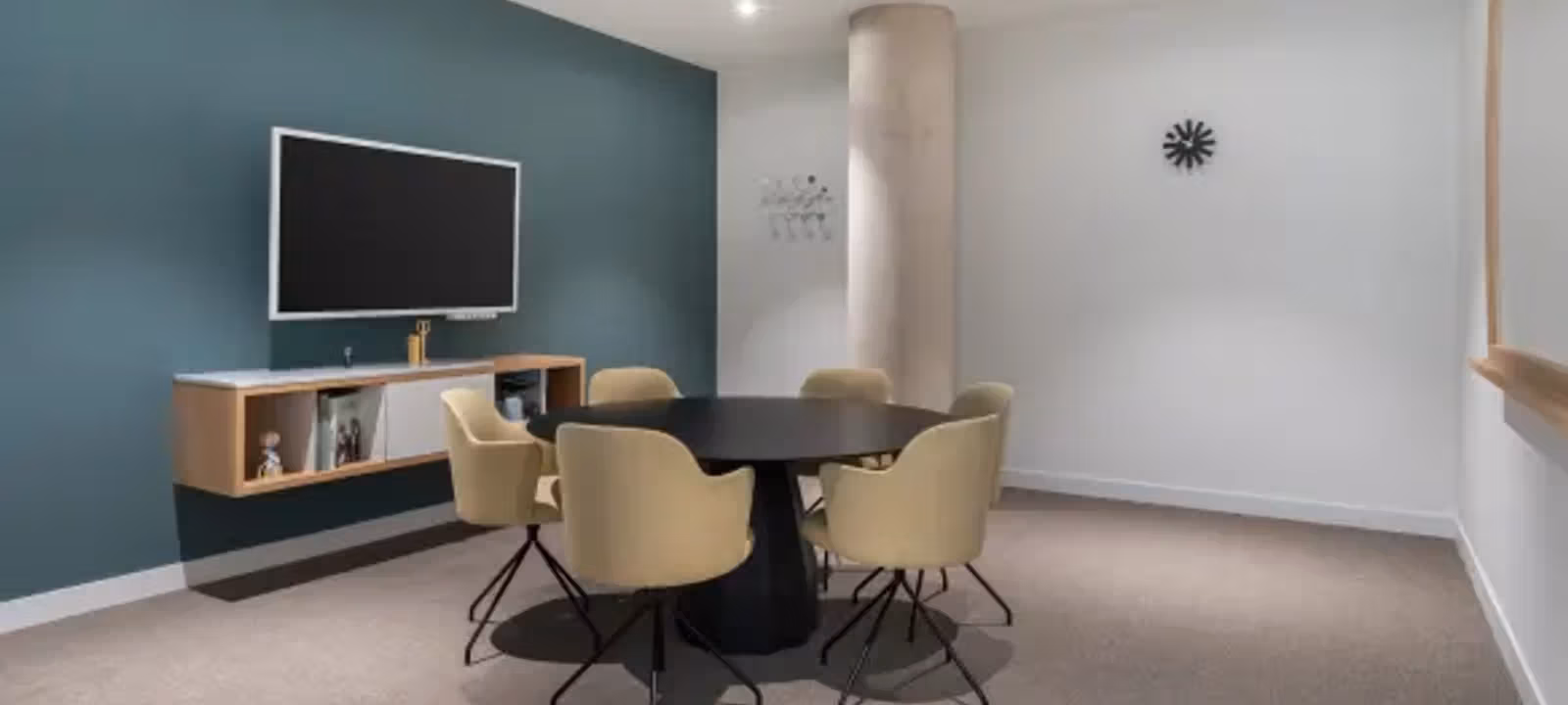 604 Courtland St, Orlando - Image 1