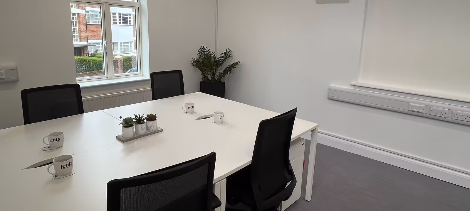 Manfred Rd, Putney - Image 1