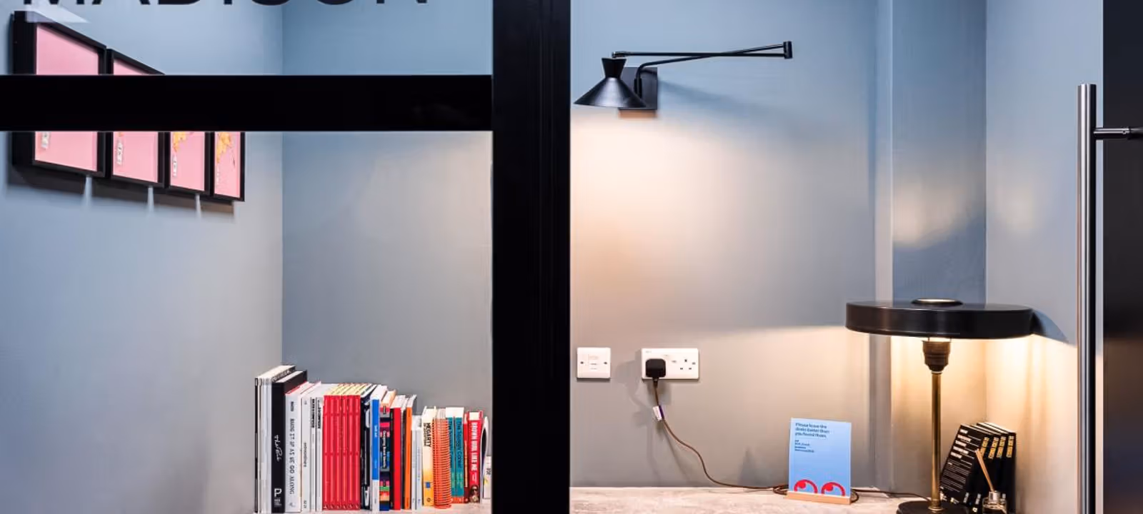 26-28 Bedford Row, Midtown - Image 1